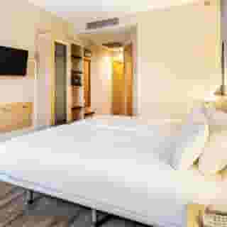 B&b Madrid Aeropuerto T1 T2 T3, 4 of 6