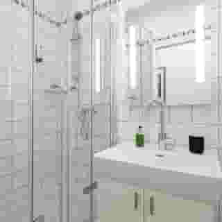 Riess City Rooms - Self Check-In, 4 of 6