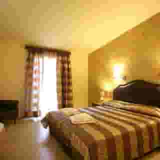 Tesoro Hotel, 4 of 6