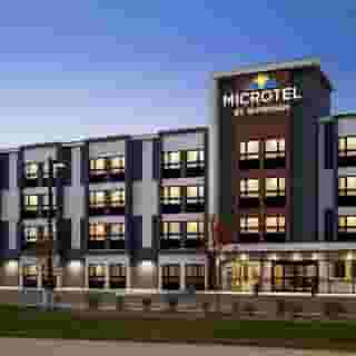 Microtel Inn & Suites by Wyndham Aurora, 2 of 6