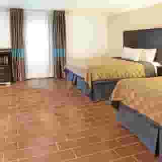 Travelodge by Wyndham Sunset-Huntington Beach Ocean Front, 3 of 6