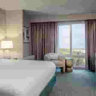 DoubleTree by Hilton Chicago - North Shore Conference Center, 4 of 6