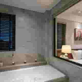 Au Lac Legend Hotel, 5 of 6