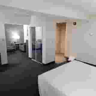 Best Western Plus Toronto Airport, 2 of 6