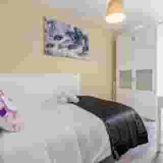 Ayz Villegas - Auto check-in property, 5 of 6