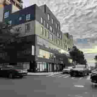 Regal Inn & Suites New York LaGuardia Hotel, 2 of 6