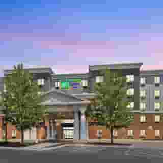 Holiday Inn Express & Suites Chicago West - O'Hare Arpt Area by Ihg, 1 of 6