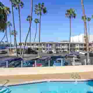 Motel 6 San Diego Airport - Harbor, 2 of 6