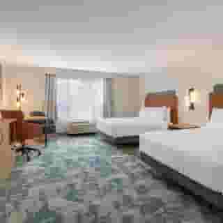Hampton Inn & Suites by Hilton Langley-Surrey, 2 of 6