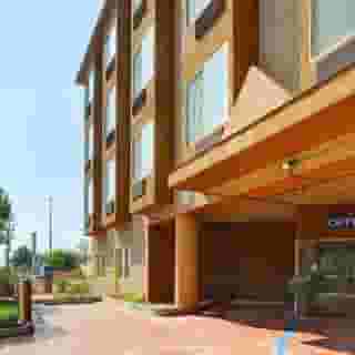 H3 Inn & Suites - Lax Airport - Los Angeles, 1 of 6