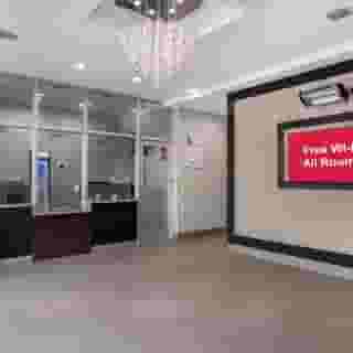 Red Roof Plus+ Brooklyn - Flatbush Ave, 2 of 6