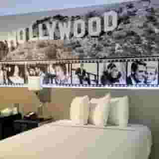 Glen Capri Inn & Suites - Burbank Universal, 2 of 6
