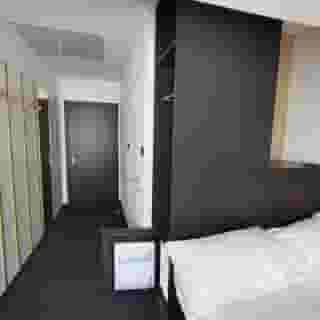Cha Cha Rooms, 5 of 6