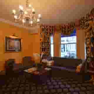 London Lodge, 6 of 6