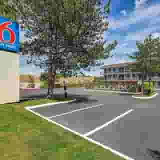 Motel 6 Kirkland, Wa - North Kirkland, 1 of 6