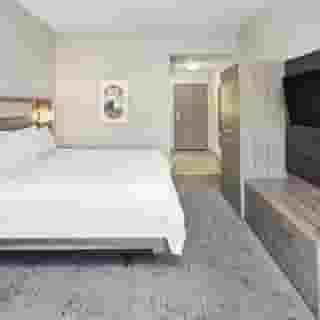 Holiday Inn Express & Suites Chicago West - O'Hare Arpt Area by Ihg, 4 of 6