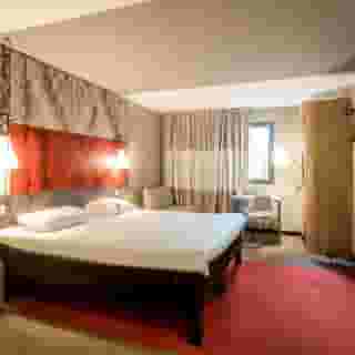 ibis Bordeaux Centre Bastide, 2 of 6