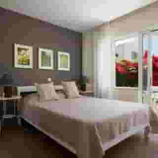 Mythos Suites, 4 of 6