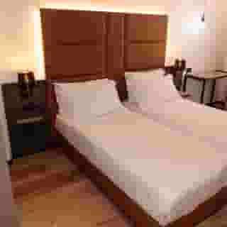 London Hotel, 4 of 6