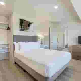Soka Suites Dallas - Las Colinas, 1 of 6