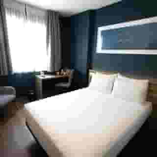 Travelodge Madrid Metropolitano, 2 of 6