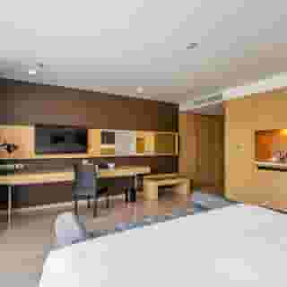 Vela Dhi Glow Pratunam, 5 of 6