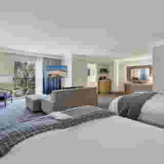 Best Western Plus Sunset Plaza Hotel, 3 of 6