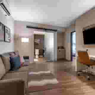 Cambria Hotel Austin Airport, 4 of 6