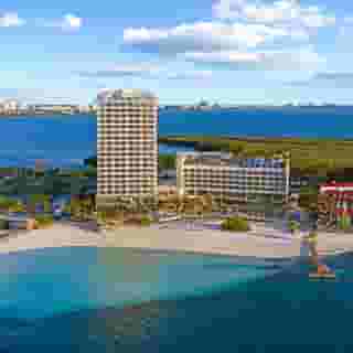 Amare Cancun Adults Only All-Inclusive - Curio by Hilton, 1 of 6