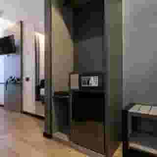 London Hotel, 5 of 6