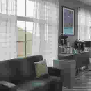 La Quinta Inn & Suites by Wyndham Orlando Airport North, 2 of 6