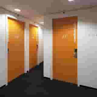 easyHotel Amsterdam City Centre South, 4 of 6