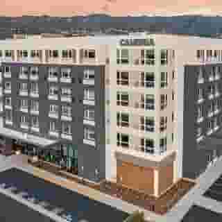 Cambria Hotel Burbank Airport, 2 of 6