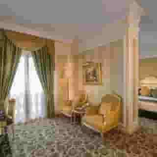 Royal Rose Abu Dhabi, a Curio Collection by Hilton Affiliated Hotel, 1 of 6