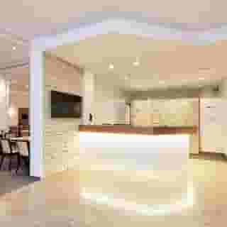 Central City Hotel Rochat, 4 of 6