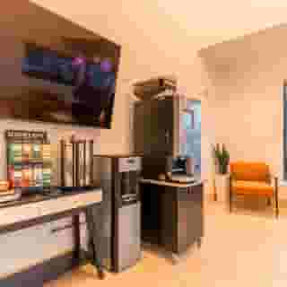 Hotel Aluxor Sfo, 3 of 6