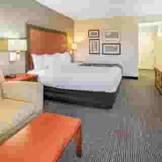 La Quinta Inn & Suites by Wyndham Dfw Airport South / Irving, 6 of 6