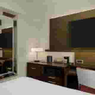Courtyard by Marriott San Francisco Union Square, 2 of 6