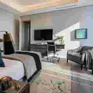 O' Two Hotel, 3 of 6
