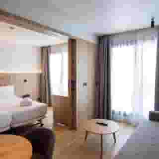 Muralto Madrid Princesa, 3 of 6