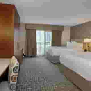 Embassy Suites by Hilton Anaheim North, 3 of 6