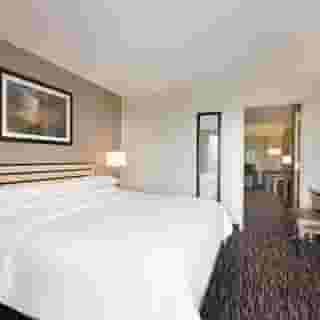 Embassy Suites by Hilton Convention Center Las Vegas, 1 of 6