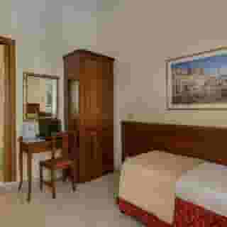 Hotel Silla, 3 of 6