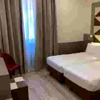 Jr Hotels Bocconi Milano, 4 of 6