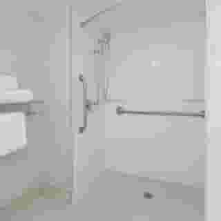 Holiday Inn Express & Suites Irving Conv Ctr - Las Colinas by Ihg, 3 of 6