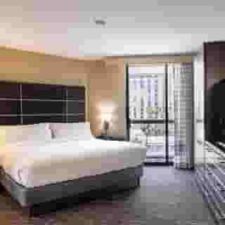 Embassy Suites by Hilton Los Angeles International Airport North, 2 of 6
