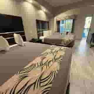 Regency Inn & Suites - Baytown, 3 of 6