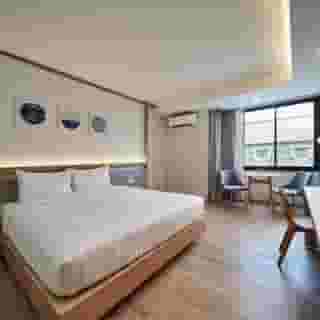 Prom Hotel, 2 of 6