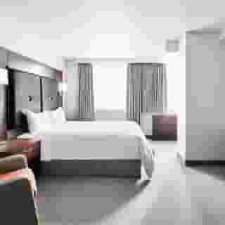 Club Quarters Hotel in San Francisco, 2 of 6