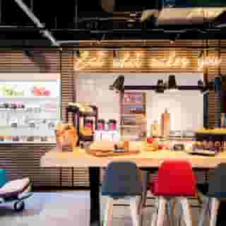 Moxy the Hague, 1 of 6